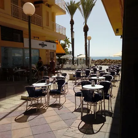 Edificio 1º Linea De Playa, En Paseo Maritimo De Torrevieja, Alicante, Costa Blanca Buitenkant foto