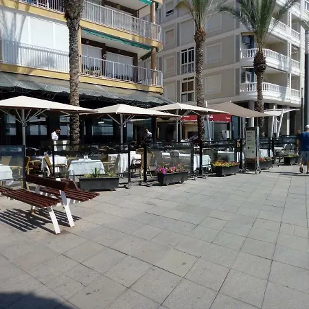 Edificio 1º Linea De Playa, En Paseo Maritimo De Torrevieja, Alicante, Costa Blanca Buitenkant foto